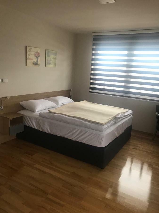 Apartment House Mael 塞拉耶佛 外观 照片